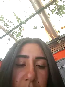 CAROLINE  07 online show from 5, 4, 2026