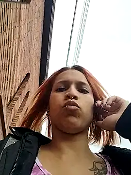 Zoe73  online show from 20, 10, 2025