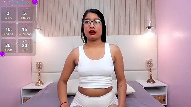 Snapshot of MelanyWayne_ chatting on 20, 5, 2026 MelanyWayne online show from 20, 5, 2026