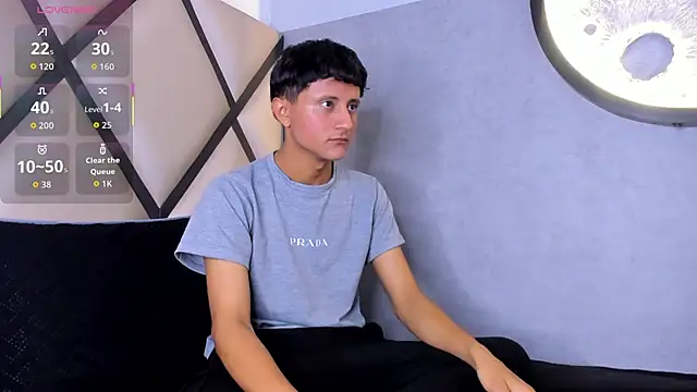  Leohot  online show from 14, 10, 2025