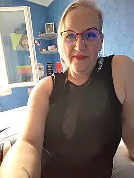 Feelineducentre online show from 13, 9, 2025