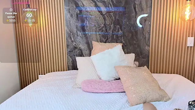 Snapshot of Alana-Jones chatting on 20, 9, 2025 Alana-Jones online show from 20, 9, 2025