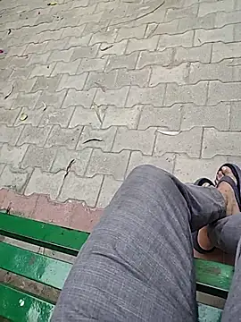 Snapshot of monty935 chatting on 29, 11, 2025 monty935 online show from 29, 11, 2025