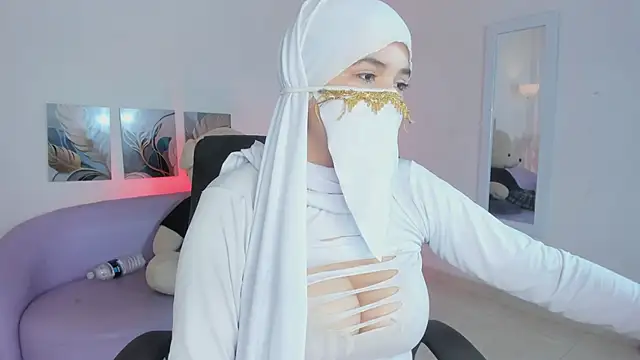 Snapshot of salma_isawwii chatting on 23, 4, 2026 salma isawwii online show from 23, 4, 2026