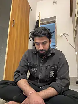 hottestboy03 online show from 19, 1, 2026