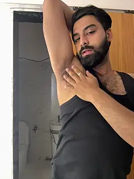 Snapshot of hottestboy03 chatting on 7, 4, 2026 hottestboy03 online show from 7, 4, 2026