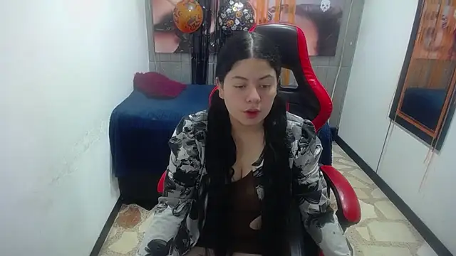 Snapshot of greiccy_20 chatting on 31, 10, 2025 greiccy 20 online show from 31, 10, 2025