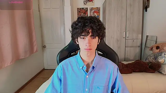 Snapshot of Nude_Boy18 chatting on 23, 4, 2026 Nude Boy18 online show from 23, 4, 2026