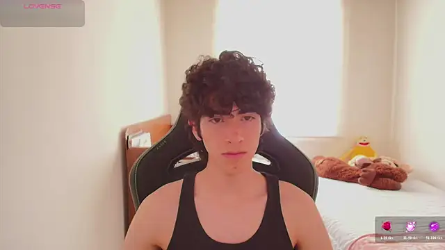 Snapshot of Nude_Boy18 chatting on 23, 6, 2026 Nude Boy18 online show from 23, 6, 2026