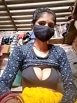 Snapshot of Joshi_Love143 chatting on 16, 12, 2025 Joshi Love143 online show from 16, 12, 2025