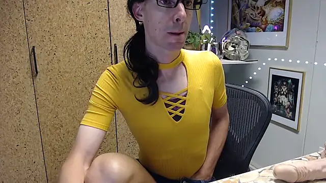 Snapshot of sakiramissy chatting on 10, 6, 2026 sakiramissy online show from 10, 6, 2026