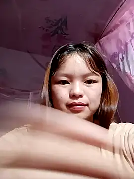 Snapshot of XoiXoi232 chatting on 8, 9, 2025 XoiXoi232 online show from 8, 9, 2025