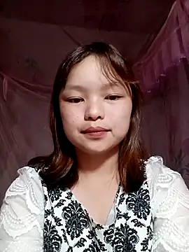 Snapshot of XoiXoi232 chatting on 11, 9, 2025 XoiXoi232 online show from 11, 9, 2025