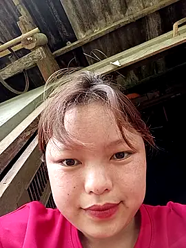 Snapshot of XoiXoi232 chatting on 15, 9, 2025 XoiXoi232 online show from 15, 9, 2025