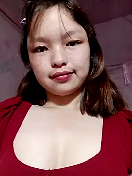 Snapshot of XoiXoi232 chatting on 2, 10, 2025 XoiXoi232 online show from 2, 10, 2025