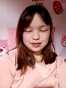 Snapshot of XoiXoi232 chatting on 26, 10, 2025 XoiXoi232 online show from 26, 10, 2025