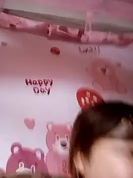 Snapshot of XoiXoi232 chatting on 1, 11, 2025 XoiXoi232 online show from 1, 11, 2025