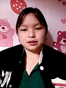 Snapshot of XoiXoi232 chatting on 3, 11, 2025 XoiXoi232 online show from 3, 11, 2025