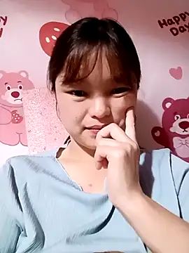 Snapshot of XoiXoi232 chatting on 9, 11, 2025 XoiXoi232 online show from 9, 11, 2025