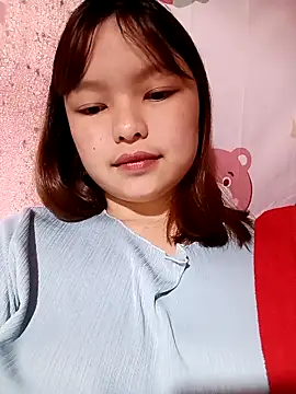 Snapshot of XoiXoi232 chatting on 25, 11, 2025 XoiXoi232 online show from 25, 11, 2025