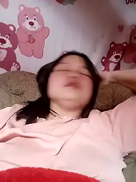 Snapshot of XoiXoi232 chatting on 18, 2, 2026 XoiXoi232 online show from 18, 2, 2026