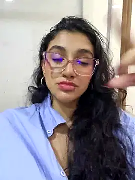 Snapshot of ValentiinaCruz chatting on 6, 1, 2026 ValentiinaCruz online show from 6, 1, 2026