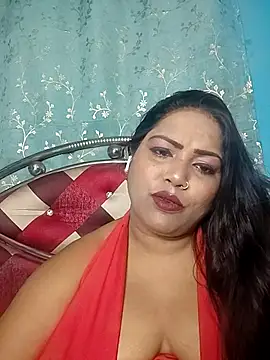 Snapshot of hornypriya696 chatting on 23, 11, 2025 hornypriya696 online show from 23, 11, 2025