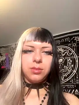 Snapshot of Paige_Turner chatting on 19, 9, 2025 Paige Turner online show from 19, 9, 2025