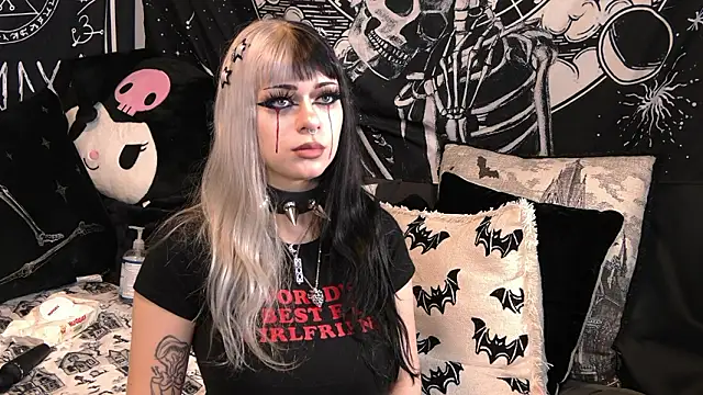 Paige Turner online show from 5, 2, 2026