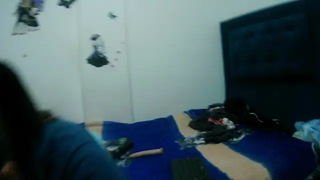 AddyStuart  online show from 7, 10, 2025