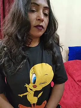 Snapshot of Hotbhabi305 chatting on 26, 2, 2026 Hotbhabi305 online show from 26, 2, 2026