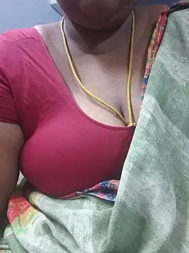 Snapshot of TAMIL_ELAKKIYA chatting on 22, 6, 2026 TAMIL ELAKKIYA online show from 22, 6, 2026