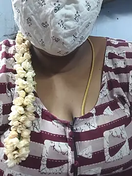 Snapshot of TAMIL_ELAKKIYA chatting on 24, 6, 2026 TAMIL ELAKKIYA online show from 24, 6, 2026