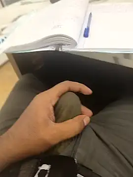 hotboy43339 online show from 22, 10, 2025