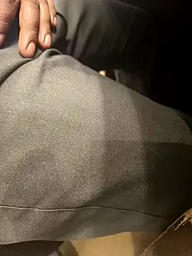 hotboy43339 online show from 27, 10, 2025