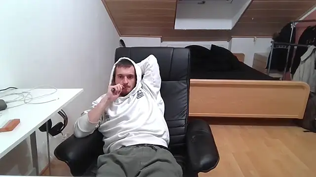 Snapshot of Bez3ybik chatting on 18, 10, 2025 Bez3ybik online show from 18, 10, 2025