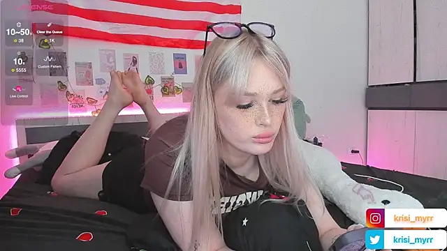 Snapshot of myrzilka chatting on 24, 9, 2025 myrzilka online show from 24, 9, 2025