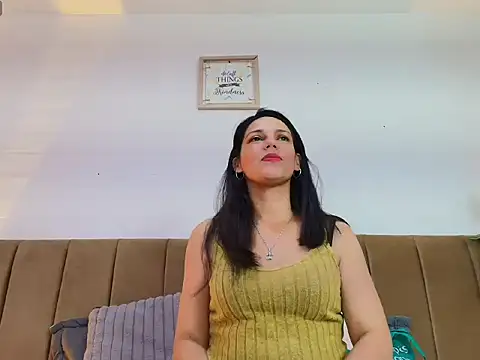 Snapshot of MashaPiink chatting on 3, 7, 2026 MashaPiink online show from 3, 7, 2026