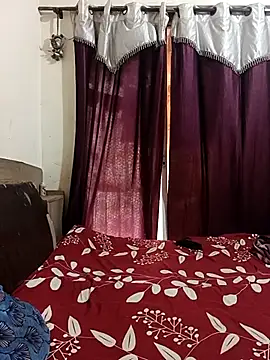 Snapshot of MEERAcle chatting on 11, 3, 2026 MEERAcle online show from 11, 3, 2026