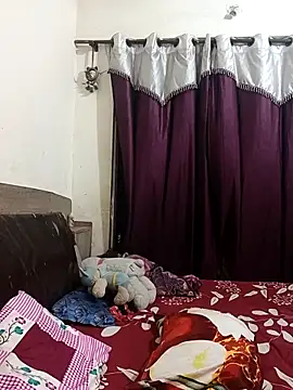 Snapshot of MEERAcle chatting on 12, 3, 2026 MEERAcle online show from 12, 3, 2026