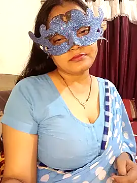 Snapshot of MEERAcle chatting on 9, 4, 2026 MEERAcle online show from 9, 4, 2026