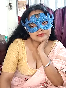Snapshot of MEERAcle chatting on 16, 4, 2026 MEERAcle online show from 16, 4, 2026