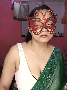 Snapshot of MEERAcle chatting on 2, 7, 2026 MEERAcle online show from 2, 7, 2026