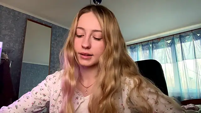 Snapshot of Jetta_Corsacami chatting on 7, 11, 2025 Jetta Corsacami online show from 7, 11, 2025