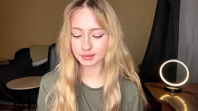 Snapshot of Jetta_Corsacami chatting on 25, 11, 2025 Jetta Corsacami online show from 25, 11, 2025