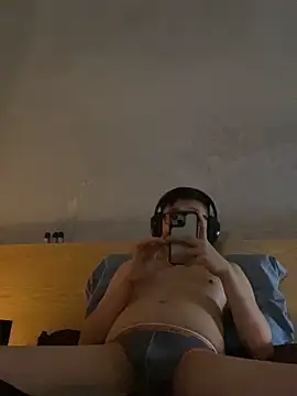 AndrewP13331 online show from 24, 9, 2025