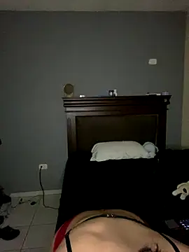 Snapshot of Karolineswettt chatting on 25, 9, 2025 Karolineswettt online show from 25, 9, 2025