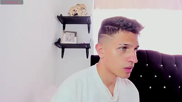 kevin ahss online show from 14, 4, 2026