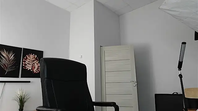 Richard Dullas online show from 2, 10, 2025