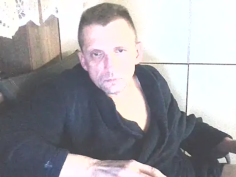 Snapshot of bajka760 chatting on 28, 11, 2025 bajka760 online show from 28, 11, 2025